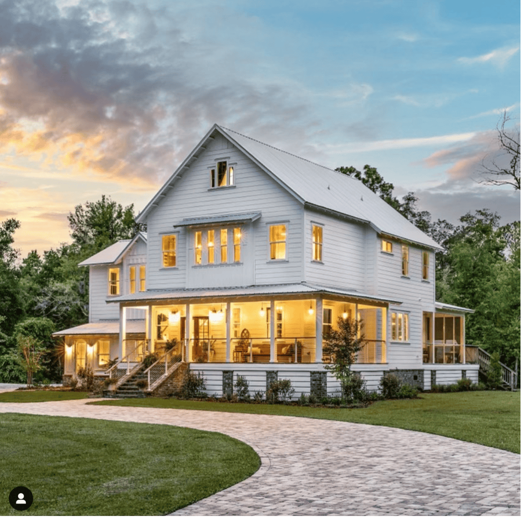 Buying the Famous JettSet Farmhouse -Part 1